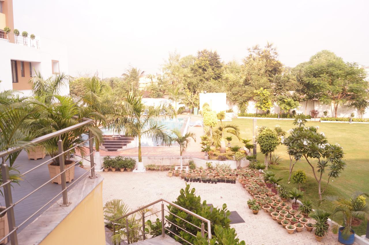 فندق Kamlesh Continental Angul المظهر الخارجي الصورة