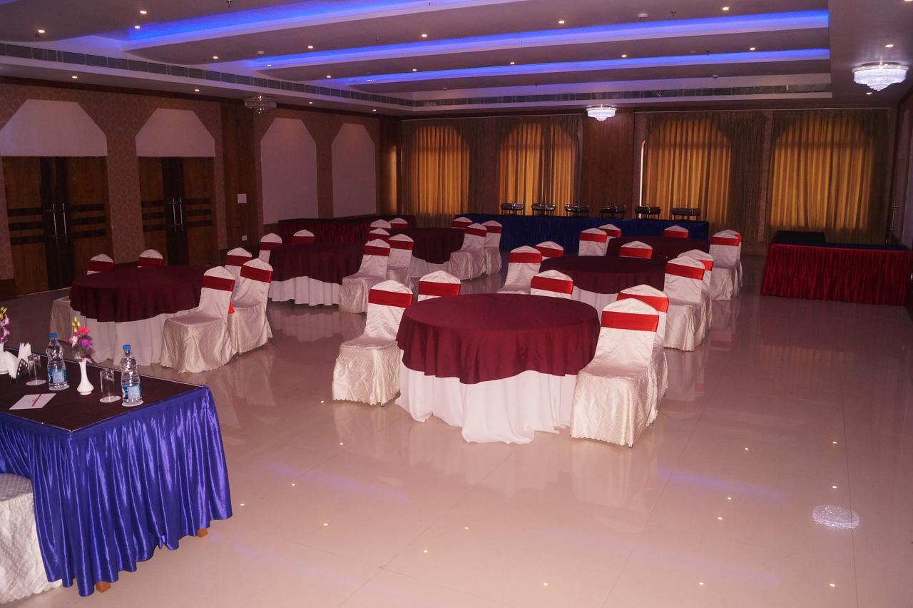 فندق Kamlesh Continental Angul المظهر الخارجي الصورة
