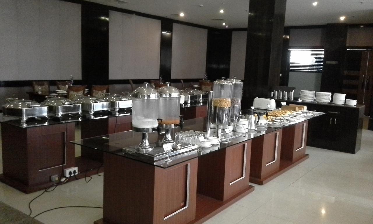 فندق Kamlesh Continental Angul المظهر الخارجي الصورة